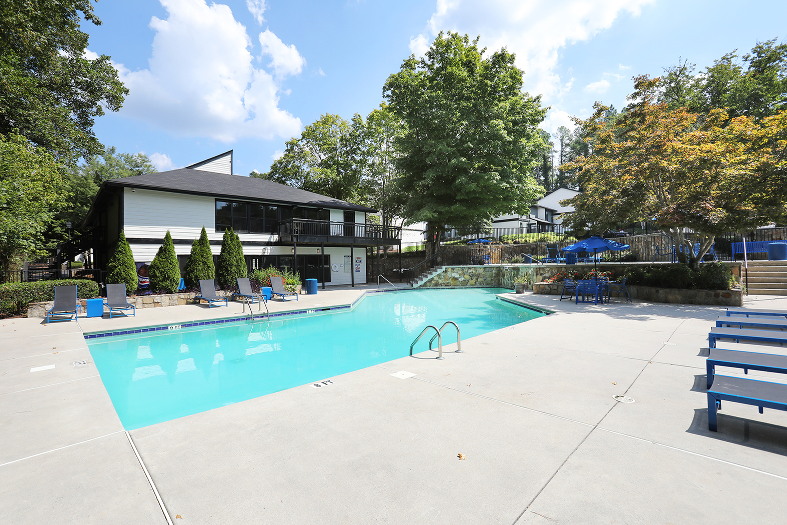 The Crawford at East Cobb The Multifamily Advisory Group at Cushman